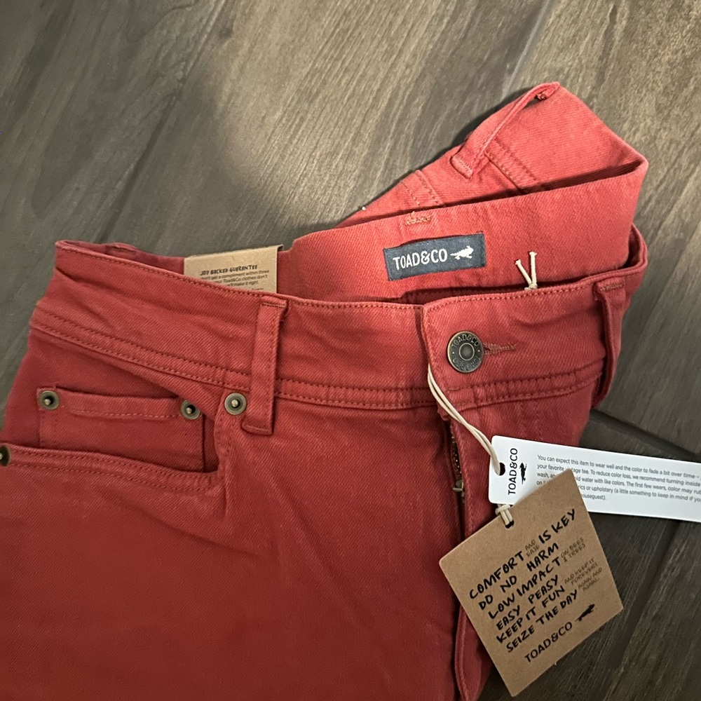 Toad&Co Women's Casual Red Jeans - Picture 6 of 7